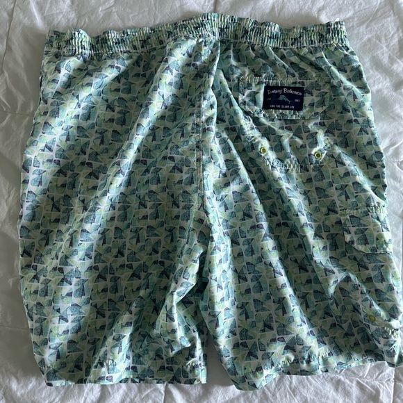 Tommy Bahama Swim trunks mesh lined - Picture 2 of 4